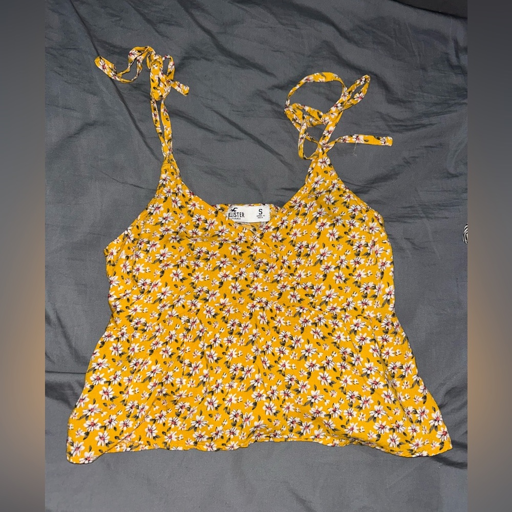 Hollister Yellow Flowers Tank Top